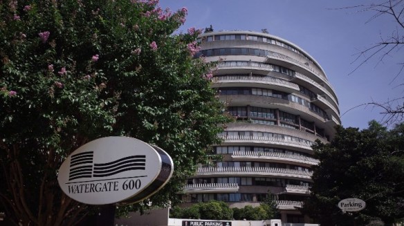 150501114442-watergate-complex-exlarge-169